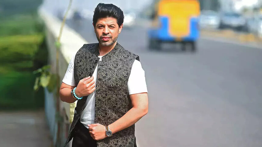 three armed men attempt robbery at   Ssumier Pasricha’ s house