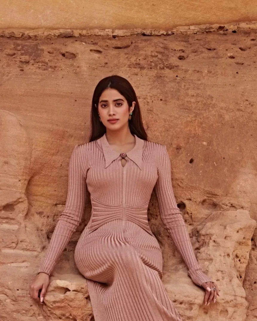 Glamourous Janhvi  shares stunning views from Saudi Arabia.