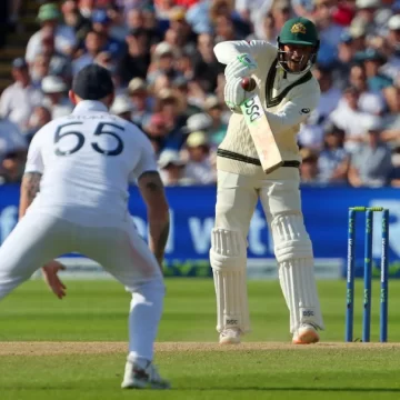 Ashes Khawaja Keeps Aus In Hunt Despite Broad’s Twin Strikes