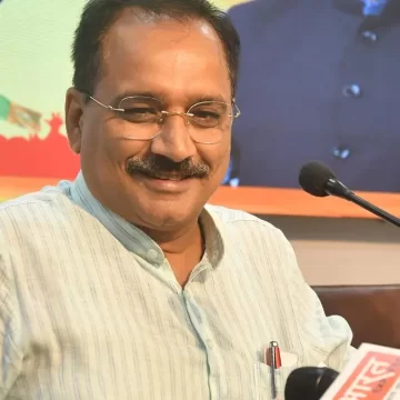 Expel tainted MLAs from party and Assembly: Delhi BJP chief to CM