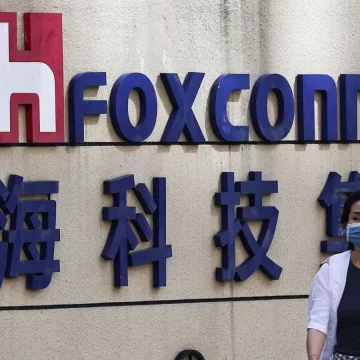 Foxconn pulls out of $19.5 billion semiconductor JV with vedanta