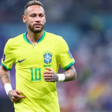 Neymar Fined 3.3 Mn Dollars For Building Lake At Mansion