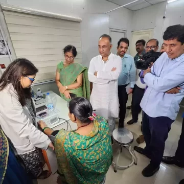 I.N.D.I.A Divided? Day After Unity Over Delhi Bill, AAP-Congress Spar Over Mohalla Clinics