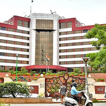 Services Bill passed, Secretariat removes 116 Assembly fellows