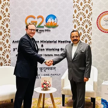 UK Minister Holds ‘Bilateral’ With Dr Jitendra, Singh Reaffirms Closer Cooperation