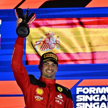 Ferrari’s Carlos Sainz Wins Singapore GP To End Verstappen’s Win Streak