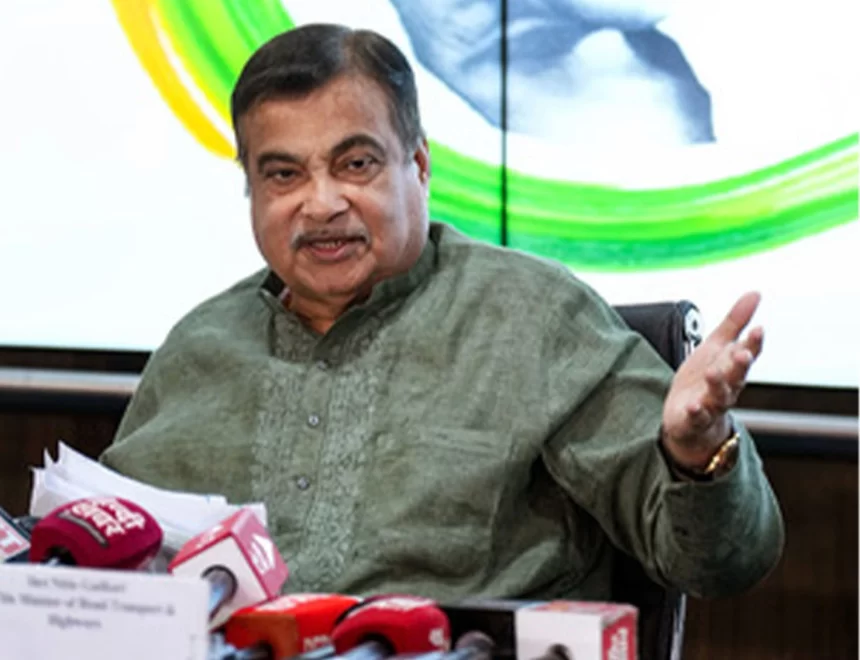 National Highways Potholes to be Free By Year-End: Nitin Gadkari National Highways Potholes to be Free By Year-End: Nitin Gadkari