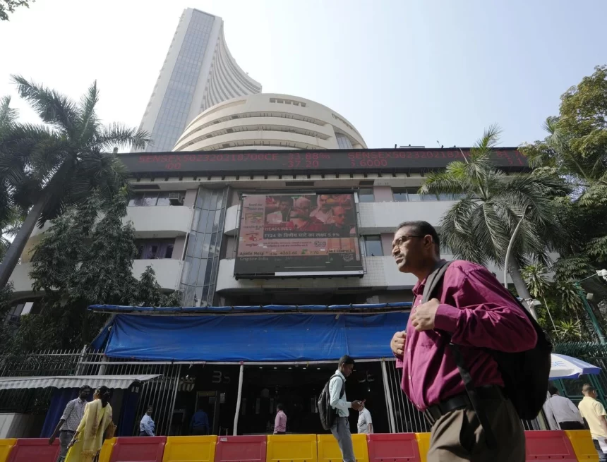 Israel-Hamas war casts its shadow on markets Israel-Hamas war casts its shadow on markets