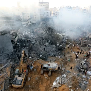 Tel Aviv Says It Has Surrounded GaZa City