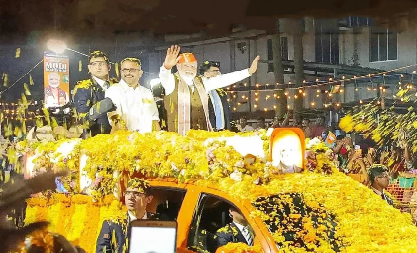 PM Modi commences two-day Kerala visit with roadshow in Kochi