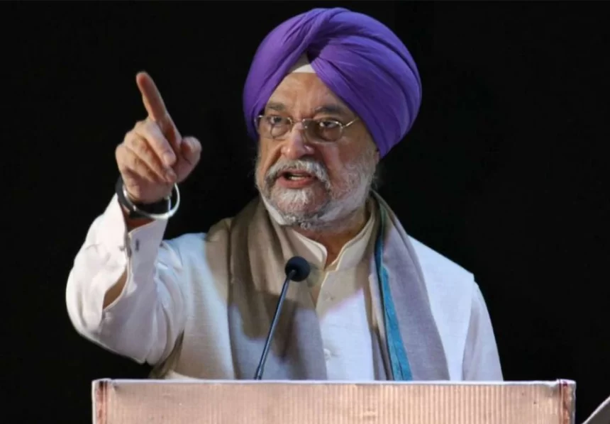 No discussion with OMCs on price cuts, news reports speculative: Hardeep Singh Puri