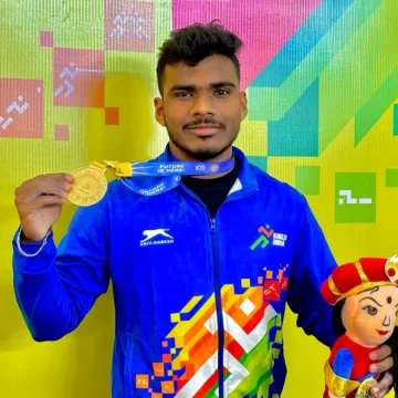 Weightlifter Mahadev Vadar shines in Khelo India Youth Games