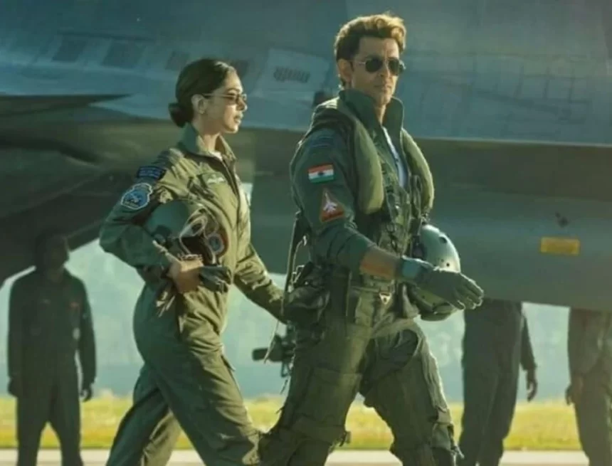 Hrithik Roshan Does His Best To Lift The Film As High As He Can Hrithik Roshan Does His Best To Lift The Film As High As He Can