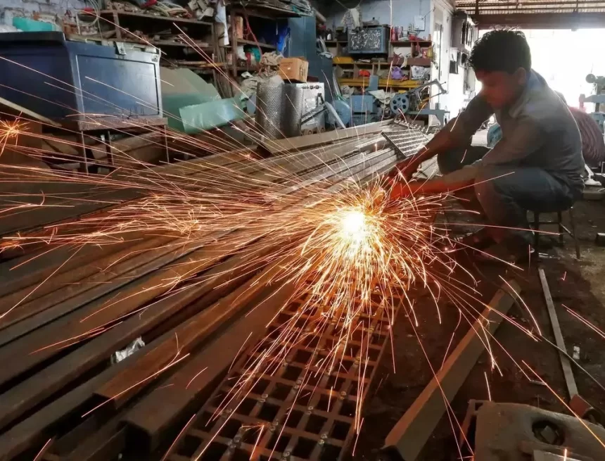 India’s manufacturing PMI rises to four-month high of 56.5 in Jan India’s manufacturing PMI rises to four-month high of 56.5 in Jan