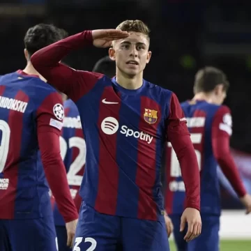 Barcelona Edge Past Napoli To Make Champions League Quarterfinals Return