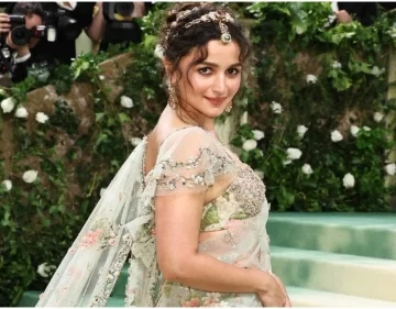 Alia embraces Indian heritage At Met Gala