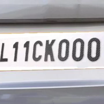 Delhi car no. 0001 auctioned for Rs 23 lakh