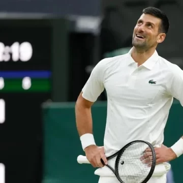 Djokovic dispatches Rune to reach Wimbledon QFs