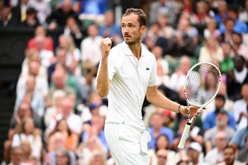 Medvedev gains Sinner revenge, wins five-set QF thriller at Wimbledon