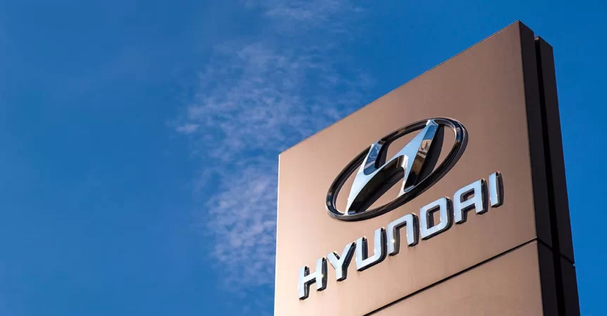 Hyundai Motor India shares make a muted debut