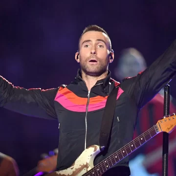 Maroon 5 perform debut gig in India: We will come back for two gigs soon