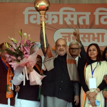 Kejriwal has turned Delhi into a garbage dump, polluted Yamuna: HM Amit Shah in Rohini rally