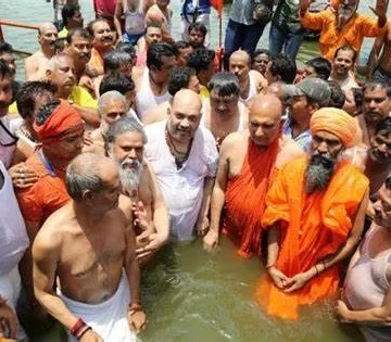 Maha Kumbh: Amit Shah takes dip in Sangam