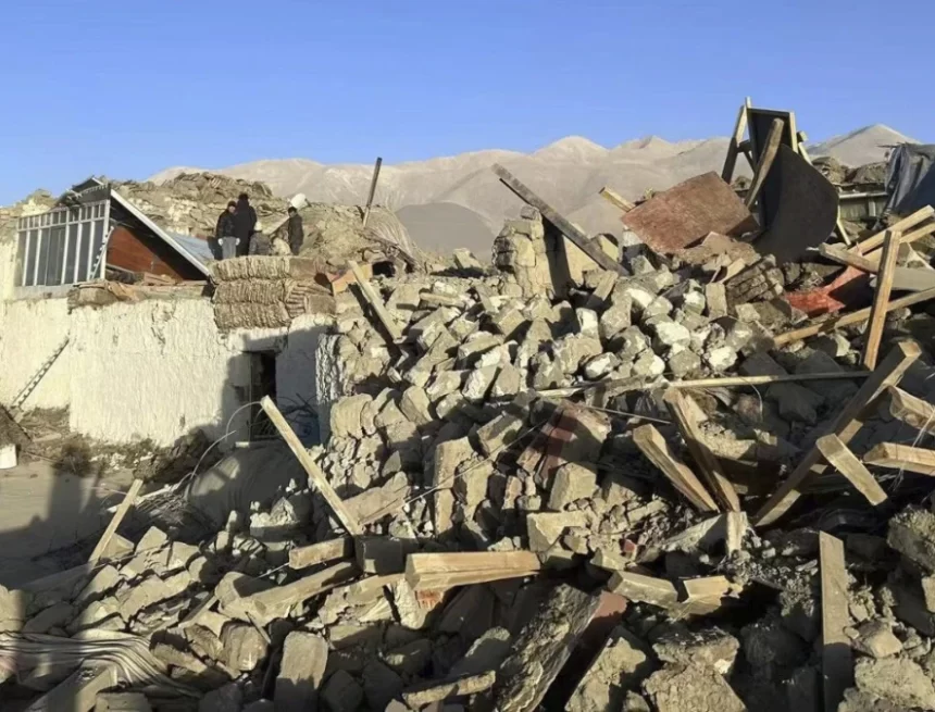 Death toll rises to 126 after six earthquakes rock Tibet