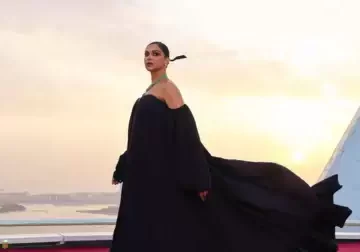 Deepika Makes Her First Overseas Appearance Post-Childbirth In Dubai