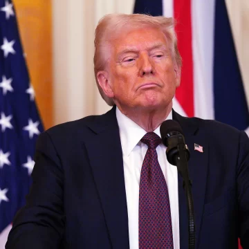 Trump says US will impose additional 10% tariff on China