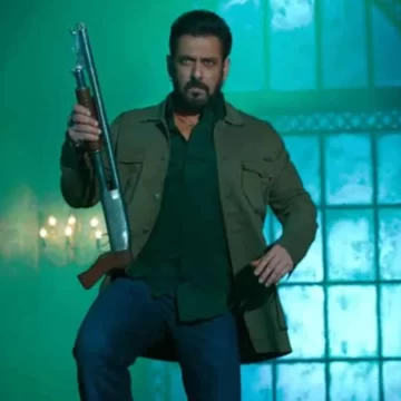 Salman Looks Suave In Sikandar’s New Poster