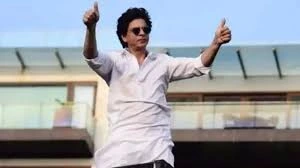 SRK to live in rented flat in Bandra for ₹24 lakh per month SRK to live in rented flat in Bandra for ₹24 lakh per month