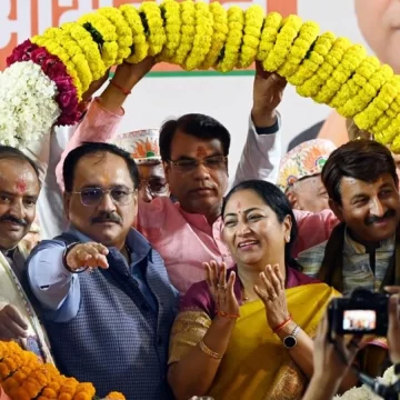 Registration for ₹2,500 to Woman Will begin March 8: Tiwari