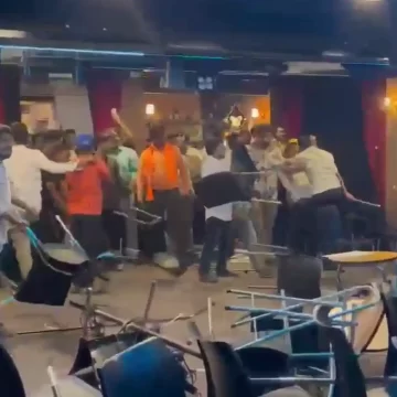 Kunal’s jokes on Eknath Shinde spark row, Sena workers vandalise venue