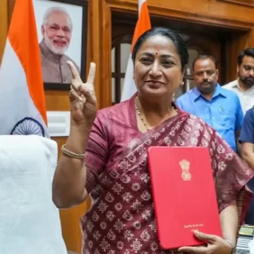 Delhi budget 25: CM Rekha Gupta presents ‘historic’ ₹1 lakh crore budget