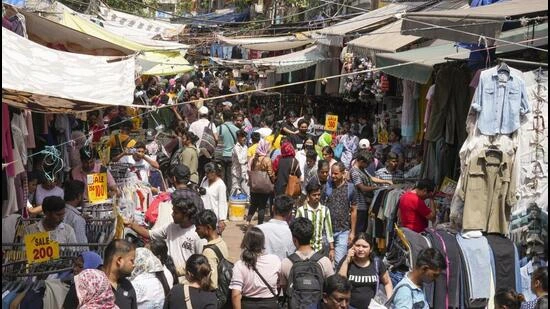 Midnight demolition drive at Sarojini Nagar market leaves traders furious Midnight demolition drive at Sarojini Nagar market leaves traders furious
