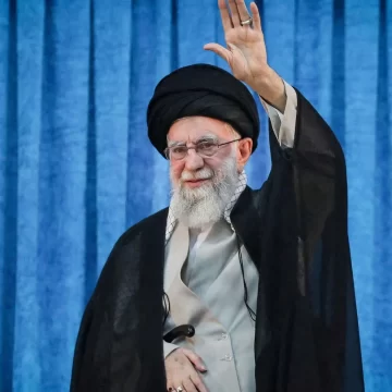 Israel threatens to kill Iran’s supreme leader after missile strikes