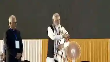 Strengthen dialogue to build strong bridge of harmony between Manipur’s hill and valley districts: PM Modi Strengthen dialogue to build strong bridge of harmony between Manipur’s hill and valley districts: PM Modi