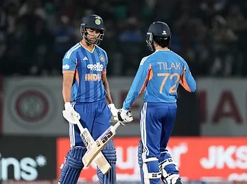 3rd T20I: IND defeat SA by 7 wickets, take 2-1 lead 3rd T20I: IND defeat SA by 7 wickets, take 2-1 lead