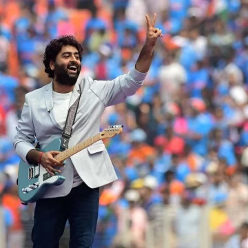 Arijit Singh reassured fans that several unreleased songs will continue to roll out