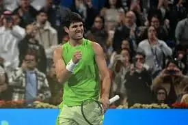 ATP roundup: Alcaraz posts straight-set win in Doha