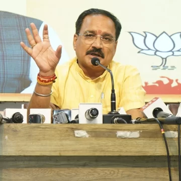 Virendra Sachdeva slams AAP for questioning Delhi CM’s ‘Green Budget’ Virendra Sachdeva slams AAP for questioning Delhi CM’s ‘Green Budget’