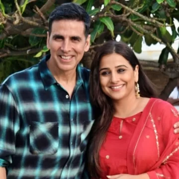 Akshay Jets Off to Kerala With Vidya to Shoot for Anees Bazmee’s Next Akshay Jets Off to Kerala With Vidya to Shoot for Anees Bazmee’s Next