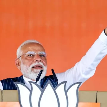 TMC earned ‘PhD in looting’ in last 15 years, only interested in development of infiltrators : Modi TMC earned ‘PhD in looting’ in last 15 years, only interested in development of infiltrators : Modi