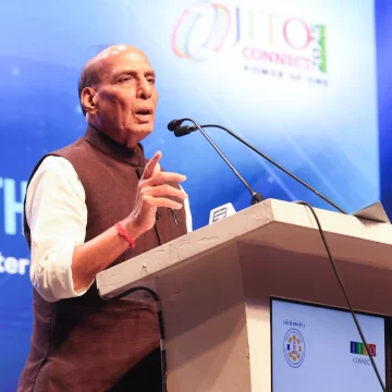MoD Rajnath Singh warns Pakistan over ‘Kolkata’ remark, cites 1971 war consequences