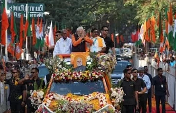 PM Modi holds roadshow in poll-bound Puducherry, In boost NDA campaign PM Modi holds roadshow in poll-bound Puducherry, In boost NDA campaign