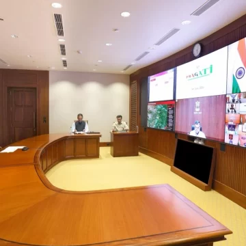PM Modi reviews ₹30k cr. infra projects in 52nd PRAGATI meeting, pushes AI-driven TB elimination and stronger cyber fraud response