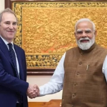 Amazon CEO meets PM Modi: Announces additional $13 bn investment in India