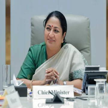 CM Rekha Gupta clears Rs1,668-cr for AUD campus