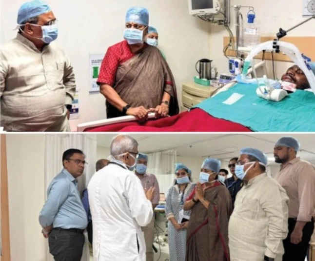 Delhi CM Meets Fire victims at Hospital Announces ₹10L aid Delhi CM Meets Fire victims at Hospital Announces ₹10L aid